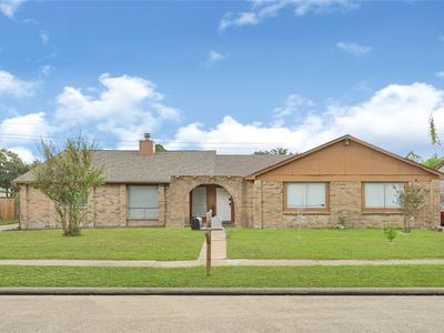 19527 Lazy Valley Dr