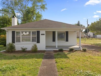 1203 Spruce Cir