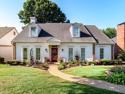 11 Carrollton Ct