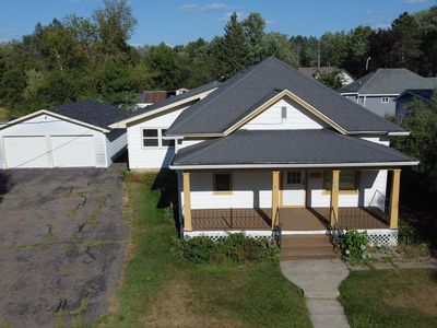 111 Watson St