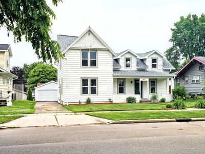 417 W Beacon Ave