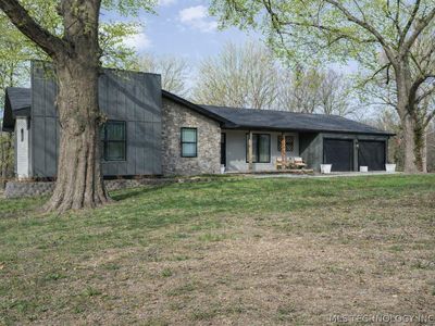 1420 Sumac Rd