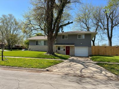 4289 Astor Ave