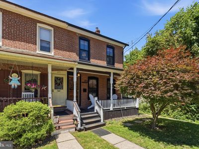 273 N Main St
