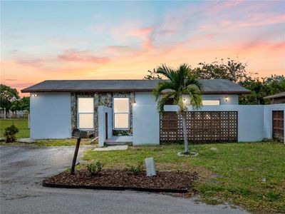 Property at 19244 NW 30th Ct, Miami Gardens, FL