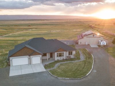 10121 Reecer Creek Road