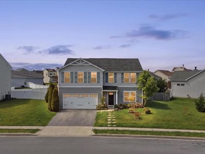 52 Shrewsbury Dr