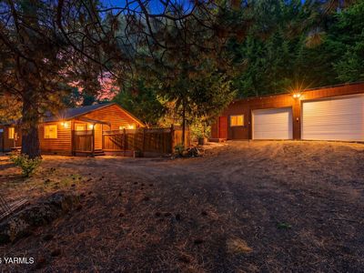 150 Pine Cliff Dr
