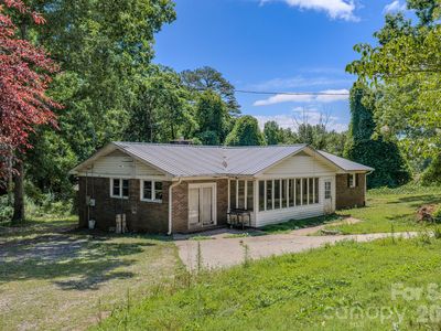 Property at 886 Pearidge Rd, Bostic, NC