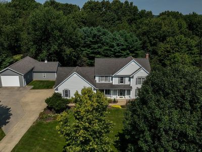 435 Brenelle Ln