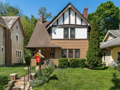 563 Kibler Ave