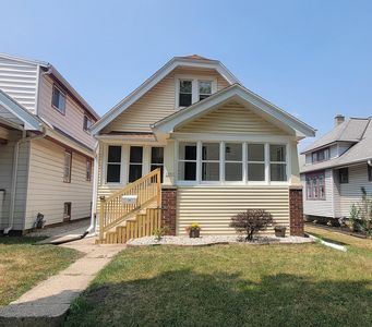 1201 S 75th STREET