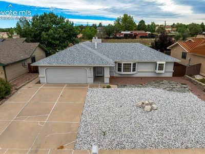 2170 Heatherdale Dr