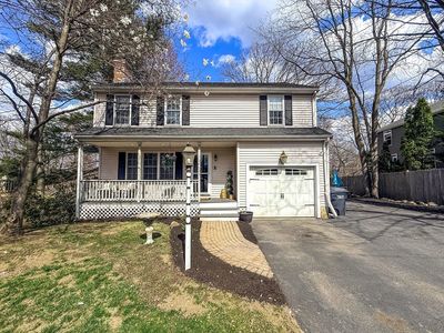 2 Larson Rd