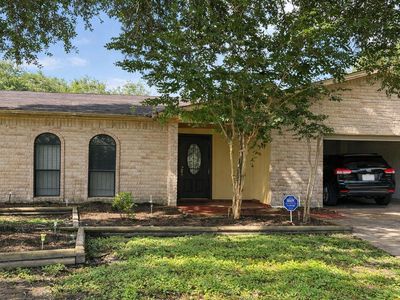 6111 Irish Hill Dr