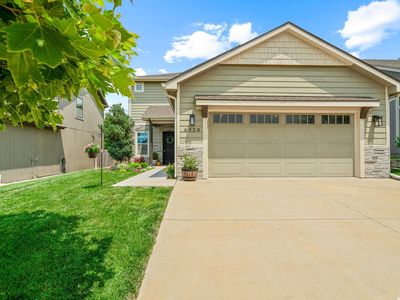 6328 Serenade Dr