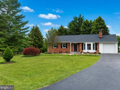 3923 Rosewood Rd