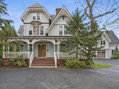 178 S Main St