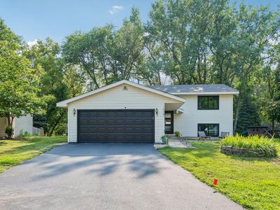 15081 Summerhill Dr