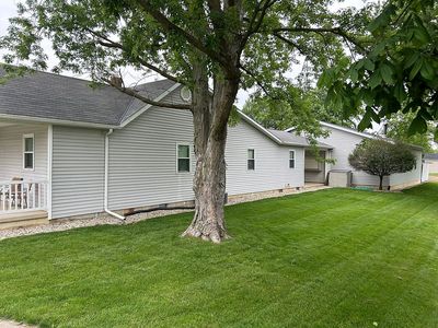 51 W Main St
