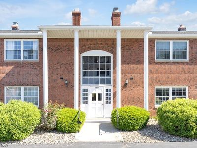 2854 Pease Dr APT 203S