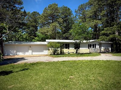 8639 Highway E