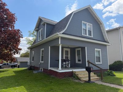 3202 Lincoln Way