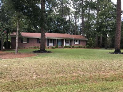 Property at 212 Lakeshore Dr, Moultrie, GA