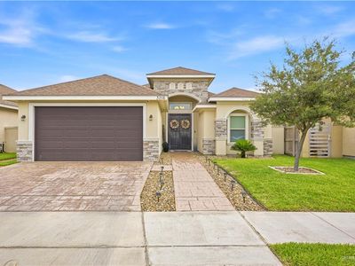 3016 London Dr