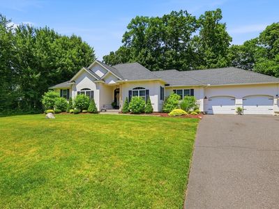 155 Parker Ln