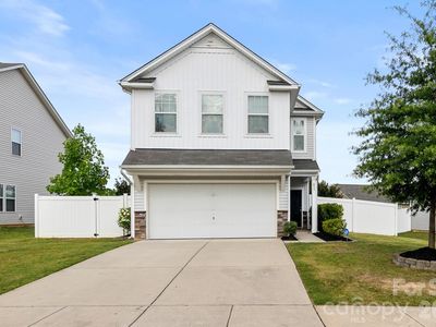 833 Georgia Oak Ln