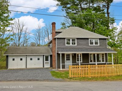 1 Lower Whitfield Road