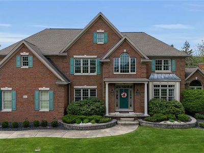 84 Beresford Ct