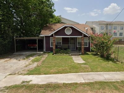 6318 Illinois St