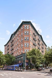 99 Bank St APT 2A