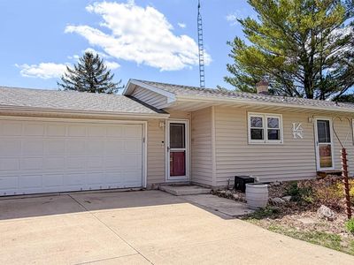 1307 Vale Dr