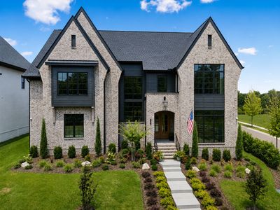 2950 Del Rio Pike