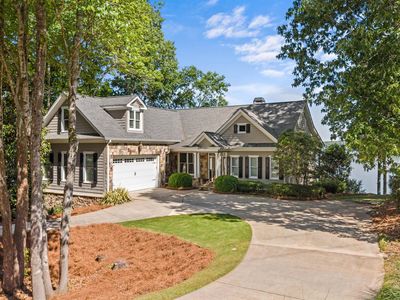 1891 Northwoods Dr