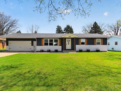 208 North Willard Avenue