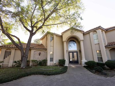 3001 Copperfield Cir