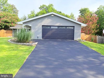 2709 Pinewood Dr