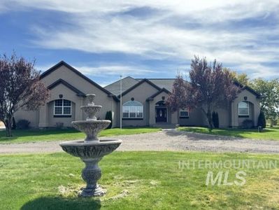 2273 NE Summerwind Dr
