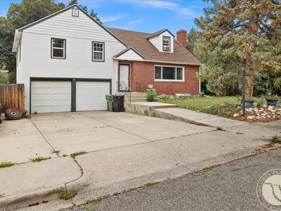 2424 Elizabeth St