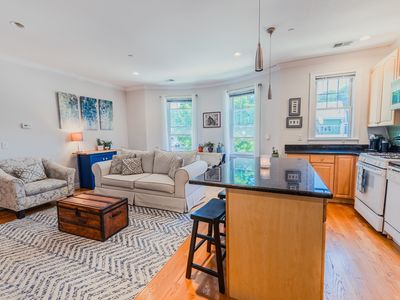 146 Clifton St APT 6