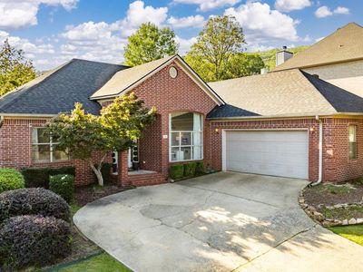 21 Duquesne Dr