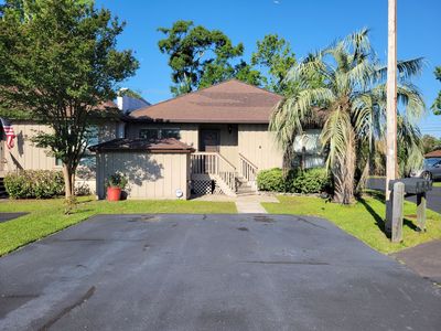 901 Colony Dr. #901