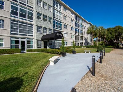 2333 Indian River Blvd APT 506