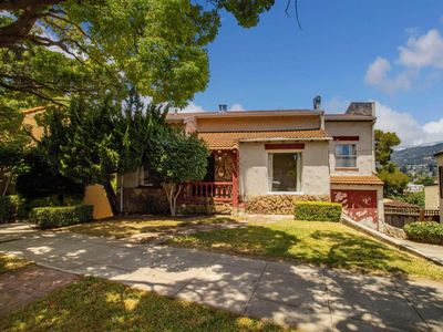 Property at 3508 Morcom Ave, Oakland, CA