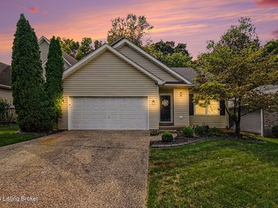 10400 Pinoak View Dr
