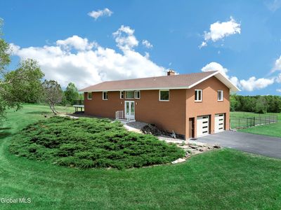 3109 Lake Road